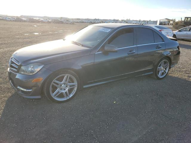 Obraz 1 z 2014 MERCEDES-BENZ C 250 2014 z VIN WDDGF4HB4EA918609