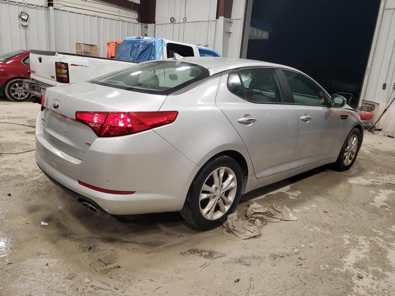 Изображение 3 2013 KIA OPTIMA LX 2013 с VIN 5XXGM4A76DG225744