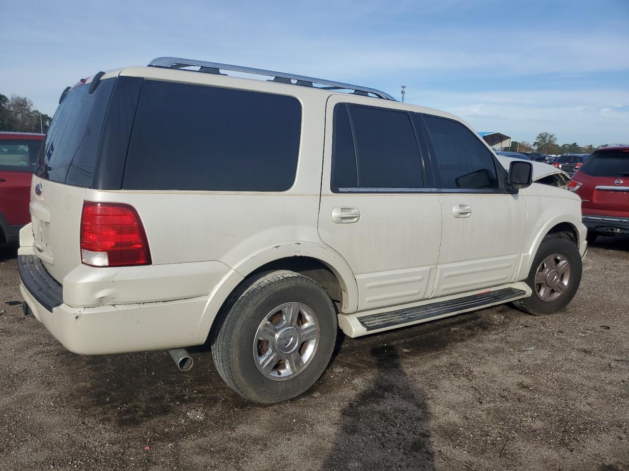Image 3 of 2006 FORD EXPEDITION LIMITED 2006 with VIN 1FMPU19596LA00542