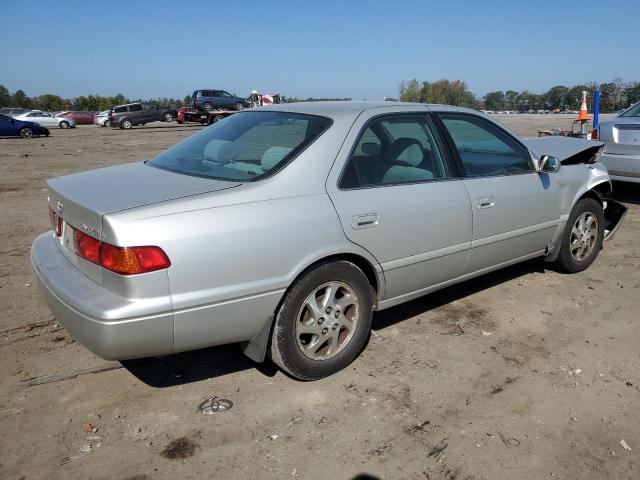 Image 3 of 2001 TOYOTA CAMRY CE 2001 with VIN 4T1BG22K21U025440