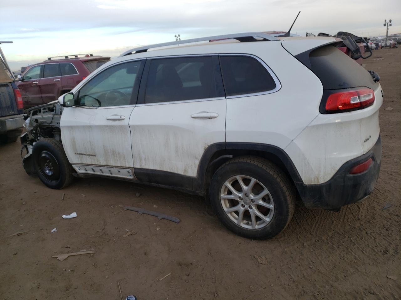 Image 2 of 2016 JEEP CHEROKEE LATITUDE 2016 with VIN 1C4PJMCSXGW303956