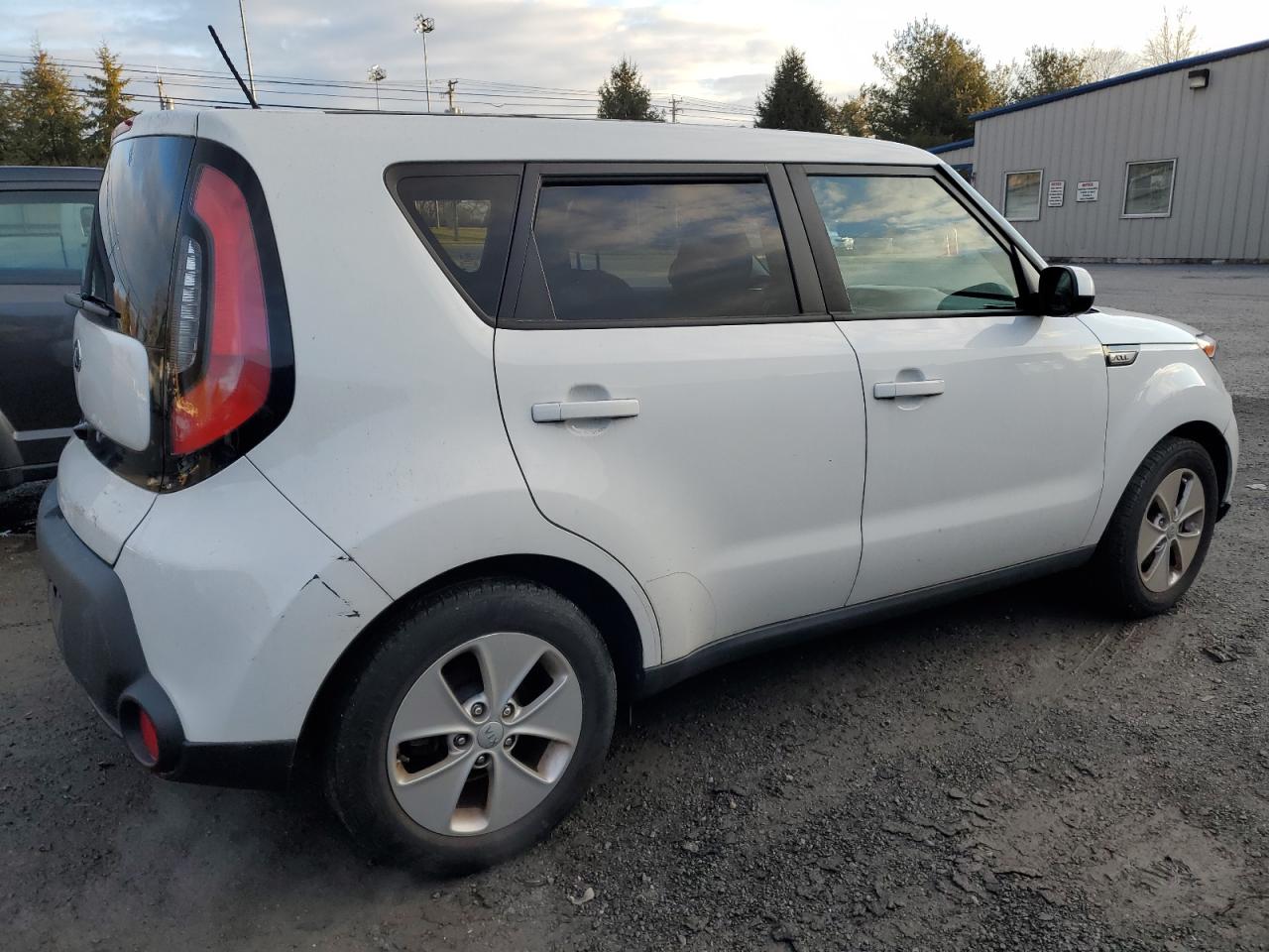 Изображение 3 2016 KIA SOUL  2016 с VIN KNDJN2A20G7347833