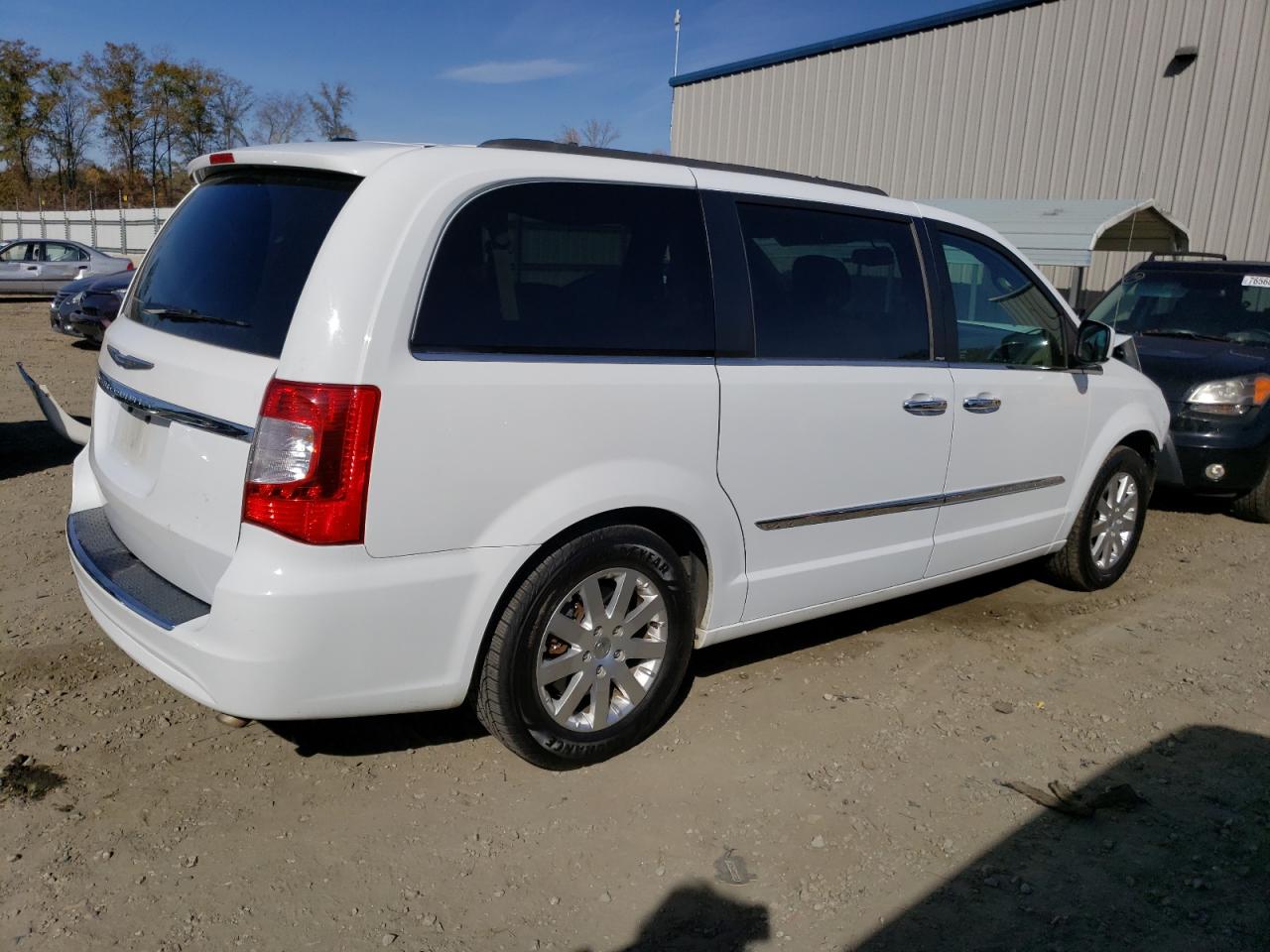 Obraz 3 z 2015 CHRYSLER TOWN & COUNTRY TOURING 2015 z VIN 2C4RC1BG9FR617443