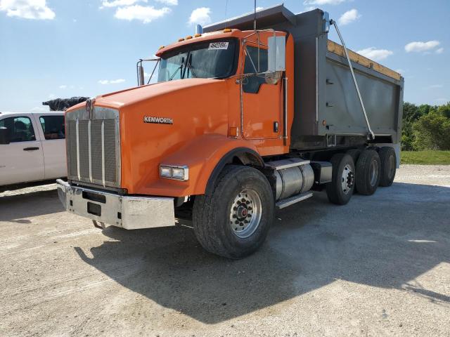 Image 2 of 2015 KENWORTH CONSTRUCTION T800 2015 with VIN 1NKDX7EX5FJ437442