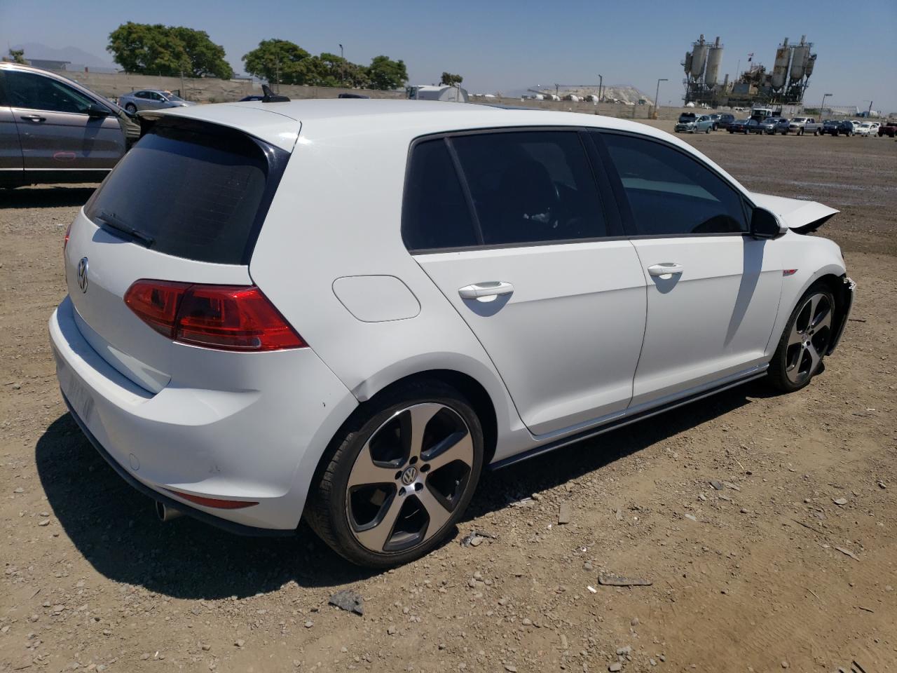 Image 3 of 2015 VOLKSWAGEN GTI  2015 with VIN 3VW5T7AU2FM032118