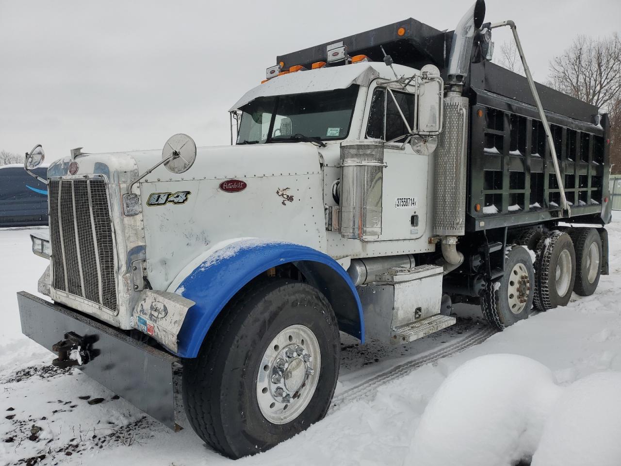 Image 2 of 2004 PETERBILT 379  2004 with VIN 1NP5LUEX14D825059
