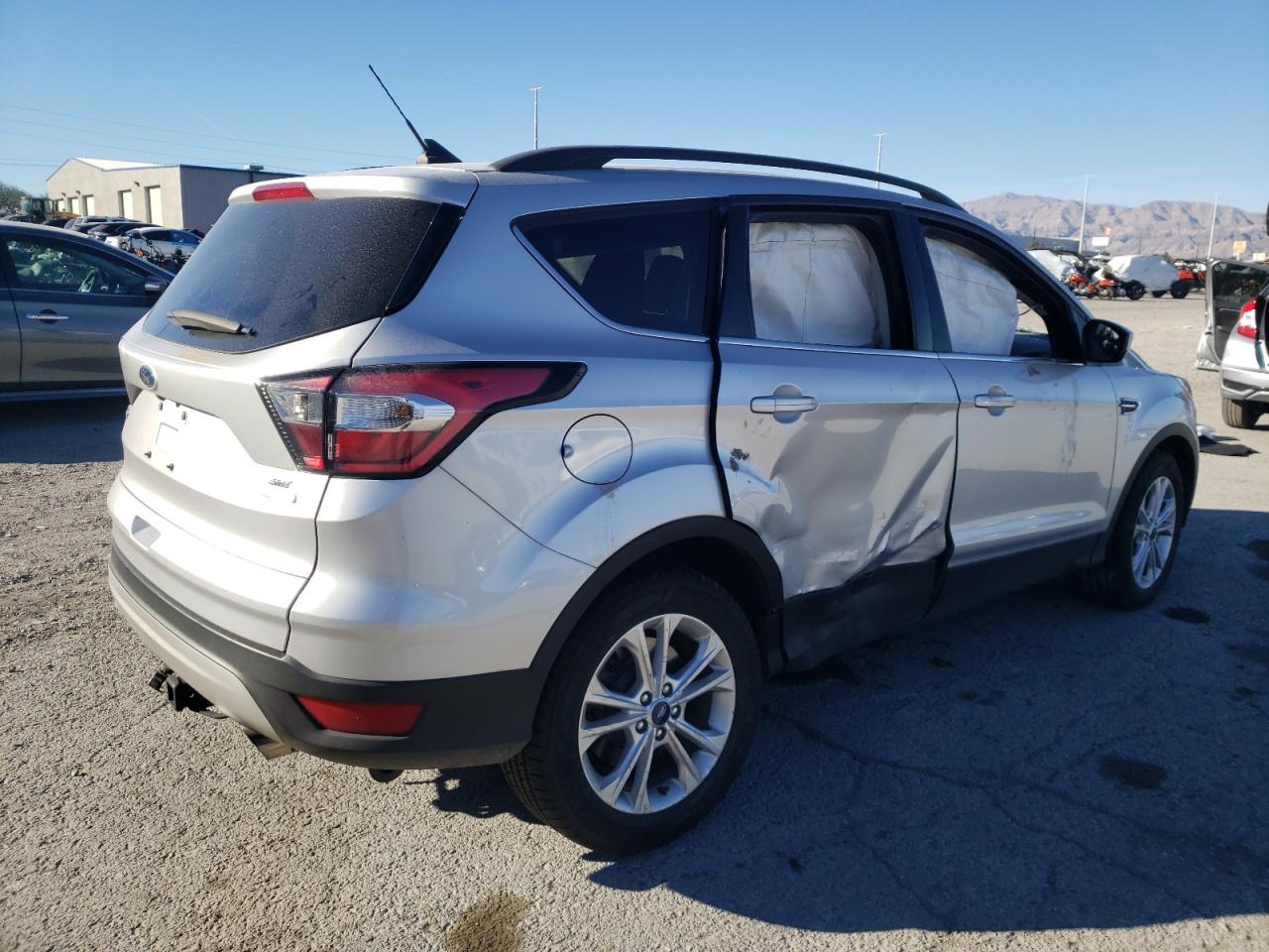 Image 3 of 2018 FORD ESCAPE SE 2018 with VIN 1FMCU0GD8JUD43168