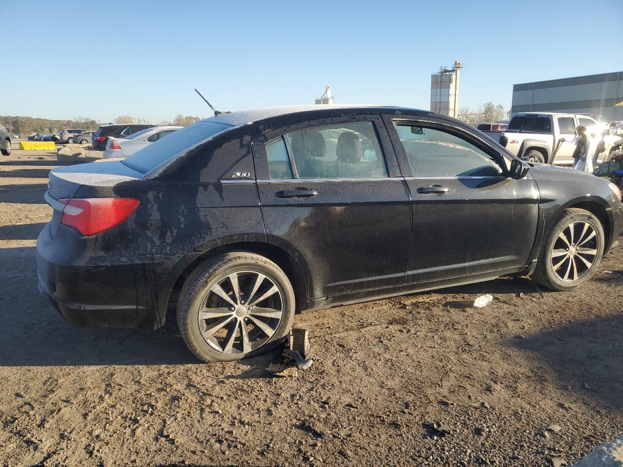 Obraz 3 z 2013 CHRYSLER 200 TOURING 2013 z VIN 1C3CCBBB6DN545471