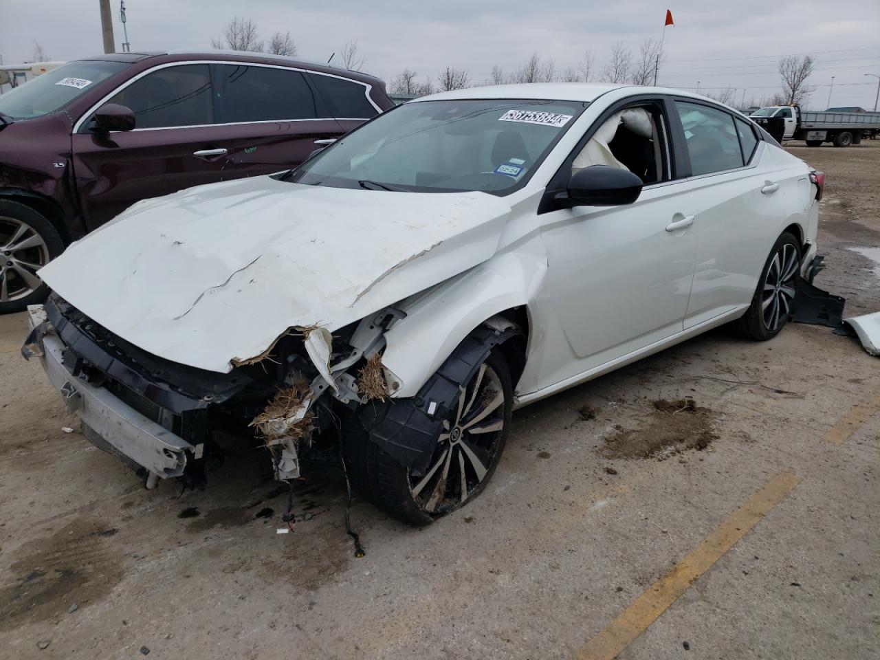Obraz 1 z 2022 NISSAN ALTIMA SR 2022 z VIN 1N4BL4CV8NN351592