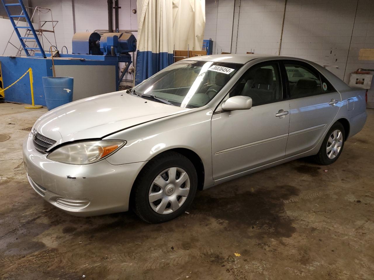 Изображение 1 2004 TOYOTA CAMRY LE 2004 с VIN 4T1BE32K74U356711