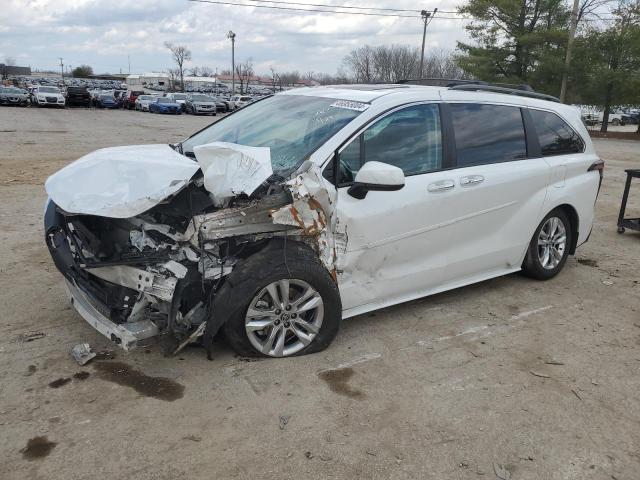 Obraz 2022 TOYOTA SIENNA XLE 2022