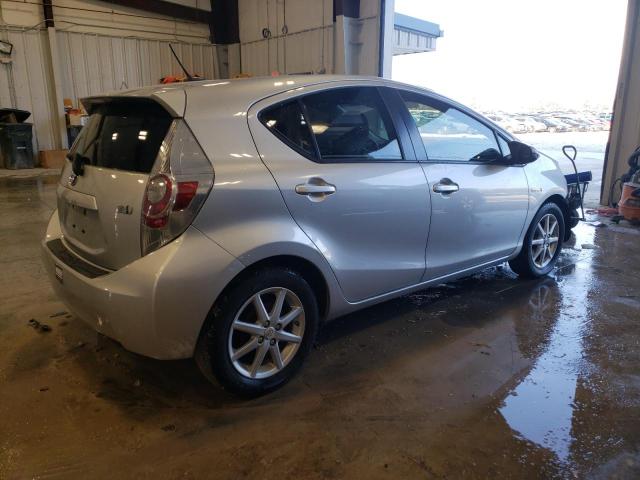 Изображение 3 2012 TOYOTA PRIUS C  2012 с VIN JTDKDTB37C1029659