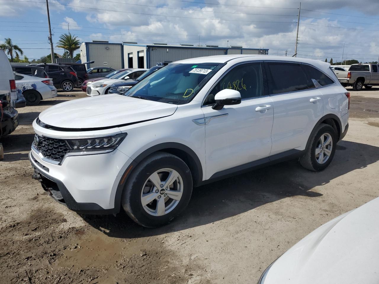 Изображение 2021 KIA SORENTO LX 2021