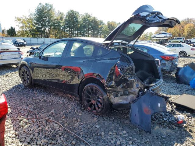 Obraz 2 z 2023 TESLA MODEL Y  2023 z VIN 7SAYGDEE6PA078952