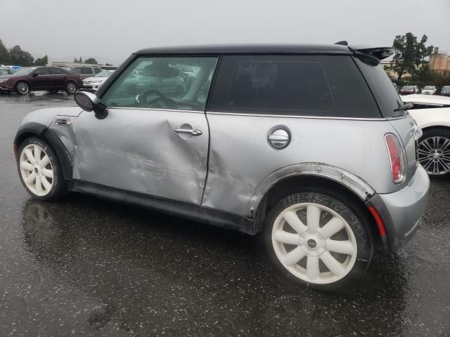 Image 2 of 2006 MINI COOPER S 2006 with VIN WMWRE33556TL20209