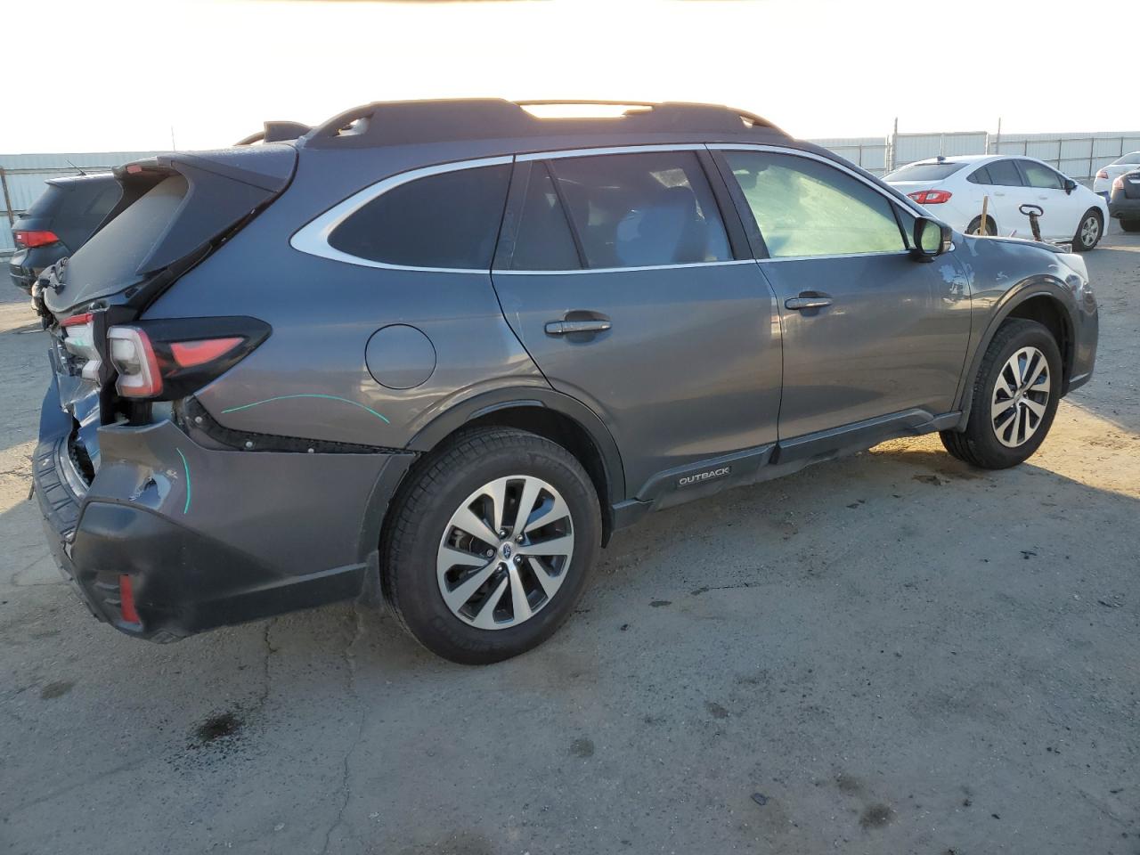 Изображение 3 2020 SUBARU OUTBACK  2020 с VIN 4S4BTAAC8L3218961