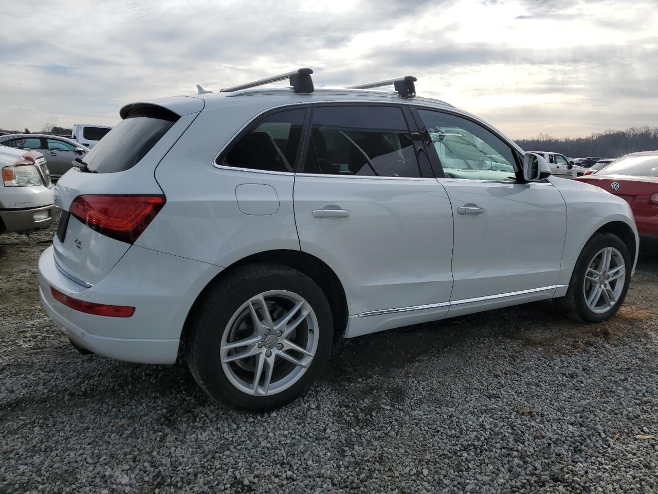 Image 3 of 2015 AUDI Q5 PREMIUM PLUS 2015 with VIN WA1LFAFP7FA018076