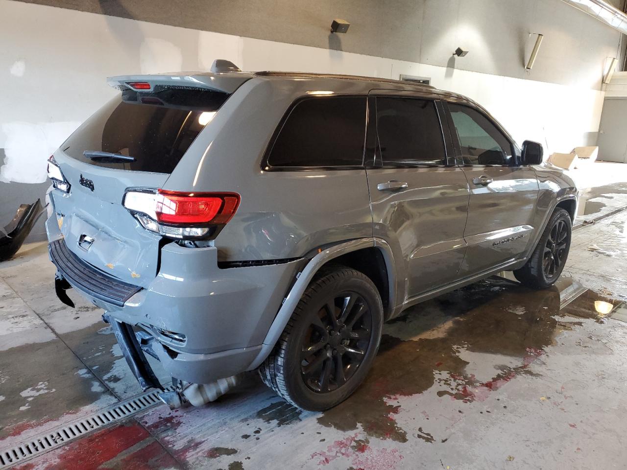 Obraz 3 z 2021 JEEP GRAND CHEROKEE LAREDO 2021 z VIN 1C4RJEAG1MC831170