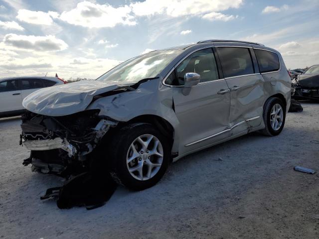 Image 1 of 2020 CHRYSLER PACIFICA LIMITED 2020 with VIN 2C4RC1GGXLR277479