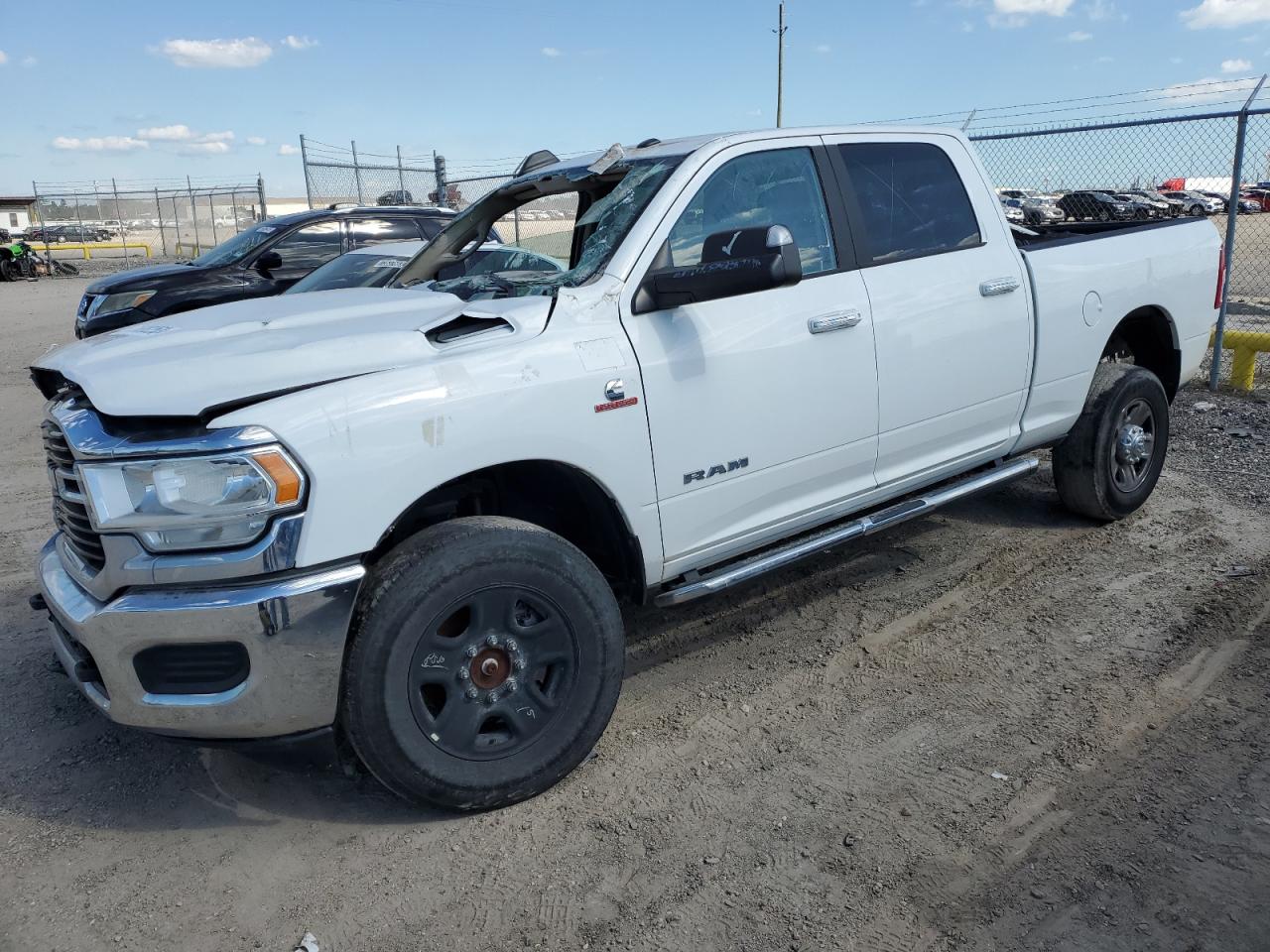Изображение 1 2019 RAM 2500 BIG HORN 2019 с VIN 3C6UR5DL0KG650140
