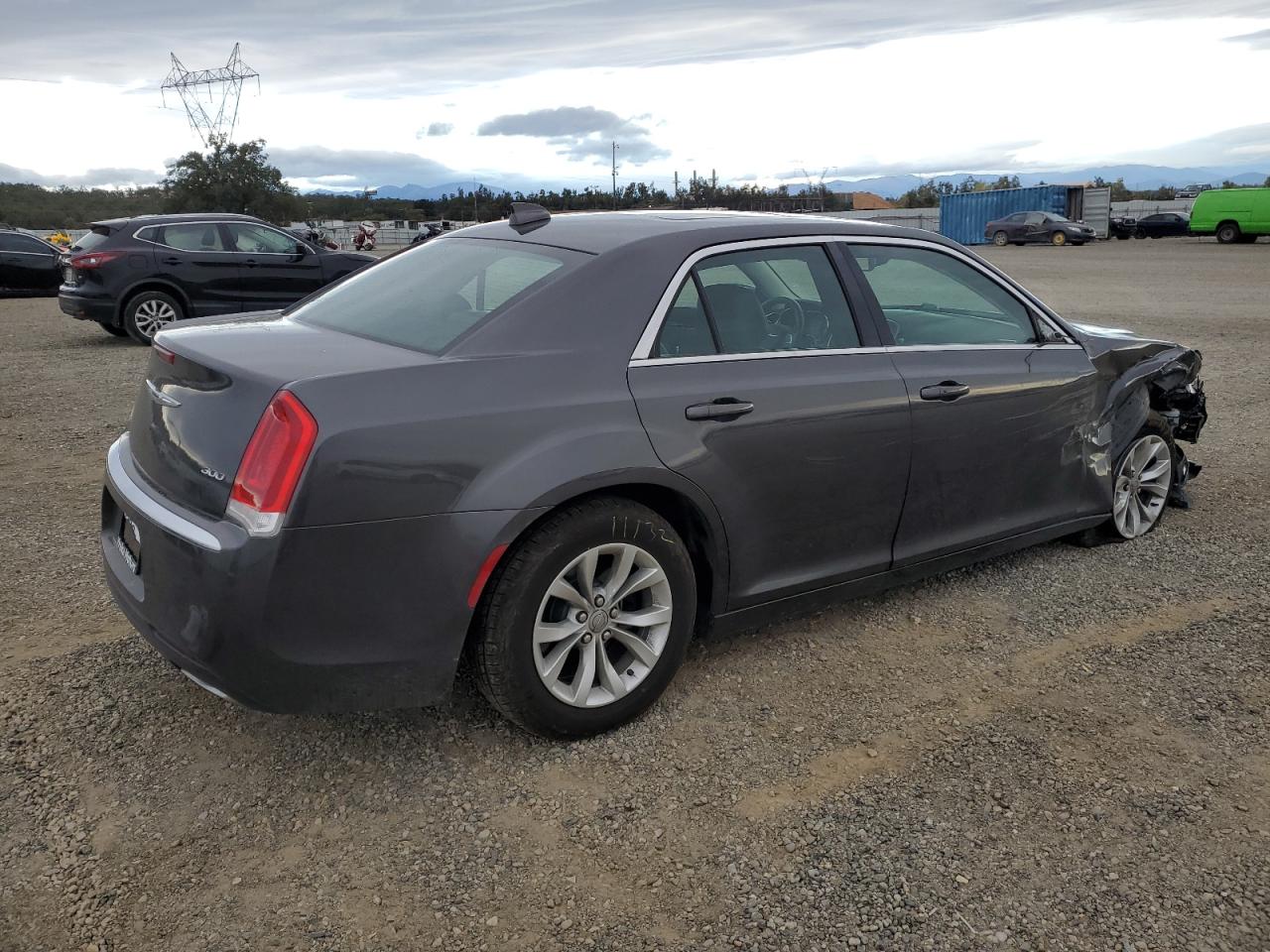 Image 3 of 2016 CHRYSLER 300 LIMITED 2016 with VIN 2C3CCAAGXGH220049