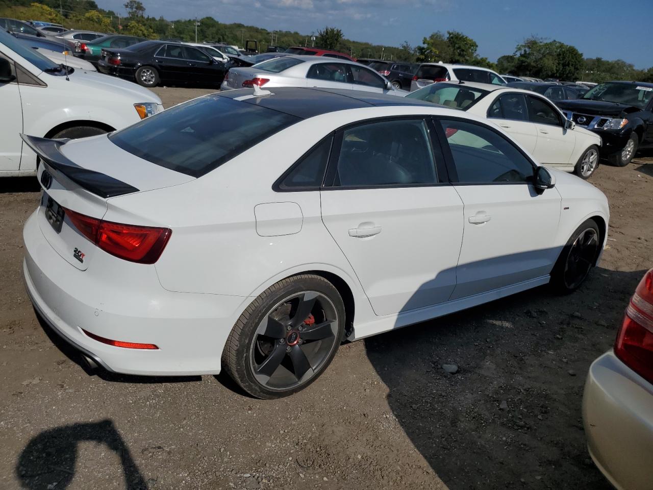 Image 3 of 2016 AUDI A3 PREMIUM 2016 with VIN WAUB8GFF6G1107805