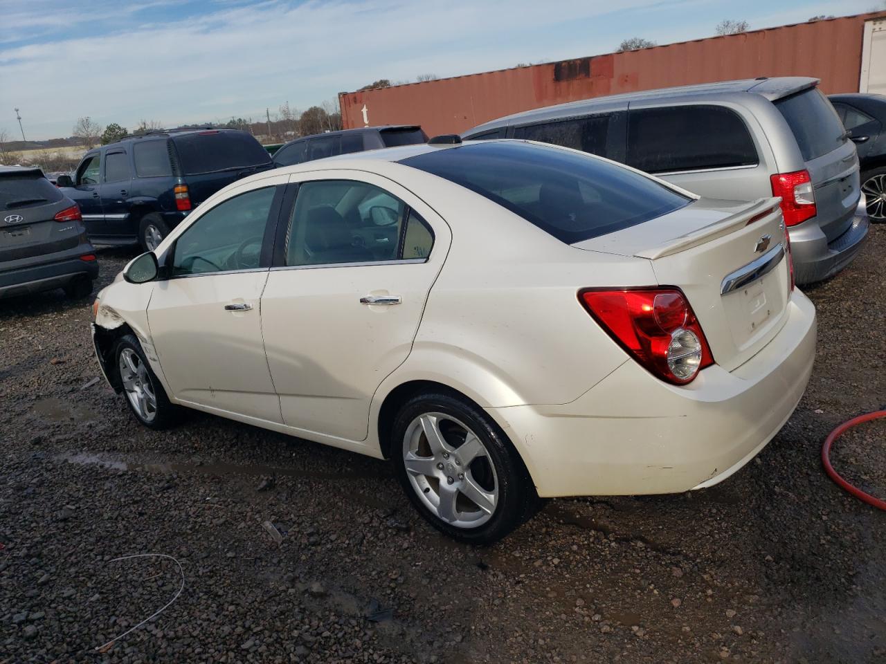 Obraz 2 z 2015 CHEVROLET SONIC LTZ 2015 z VIN 1G1JE5SB1F4172081