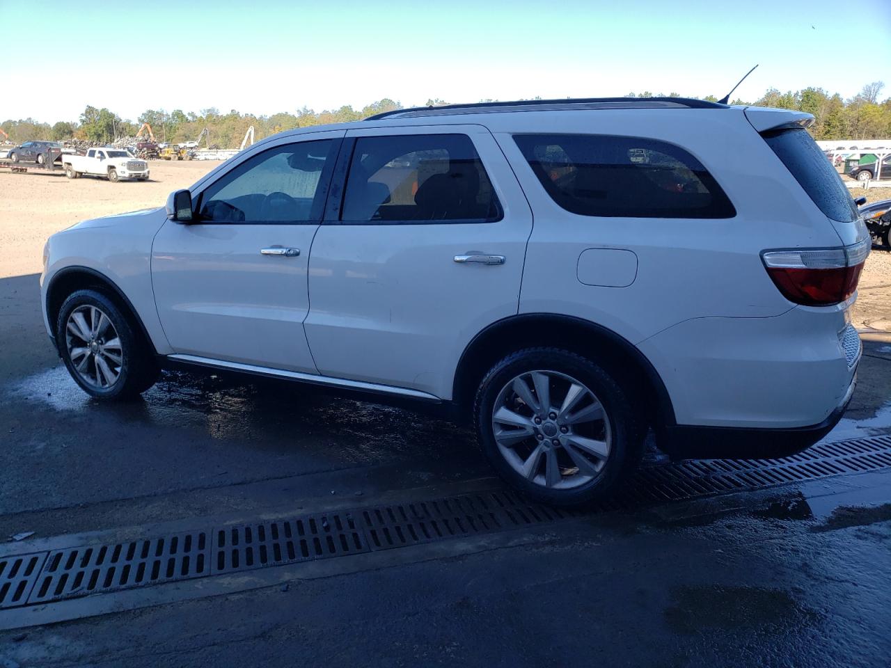 Image 2 of 2013 DODGE DURANGO CREW 2013 with VIN 1C4RDJDGXDC597283