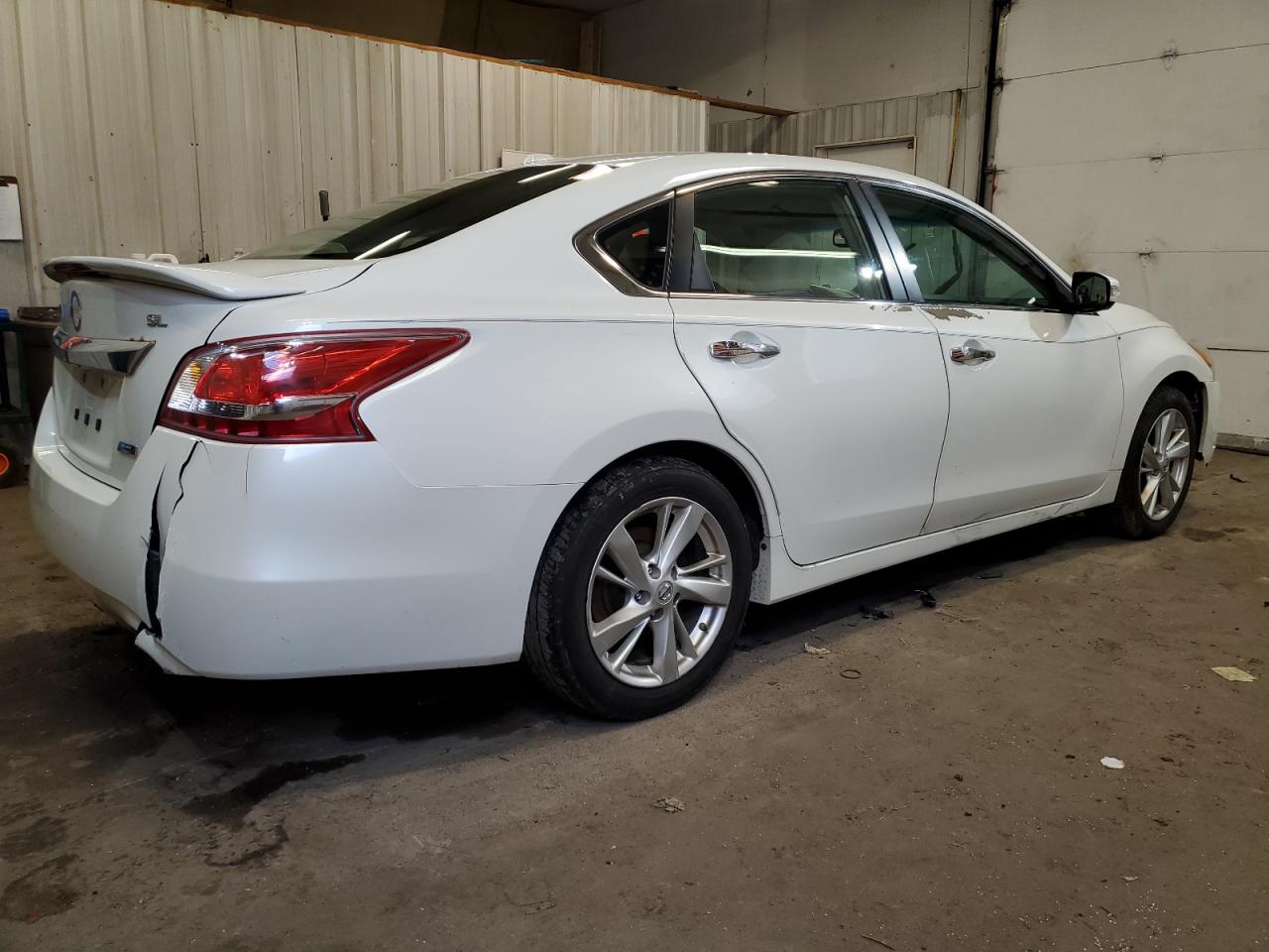 Image 3 of 2013 NISSAN ALTIMA 2.5 2013 with VIN 1N4AL3AP2DN573652
