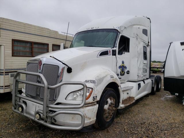 Image 2 of 2020 KENWORTH CONSTRUCTION T680 2020 with VIN 1XKYDP9X6LJ252967