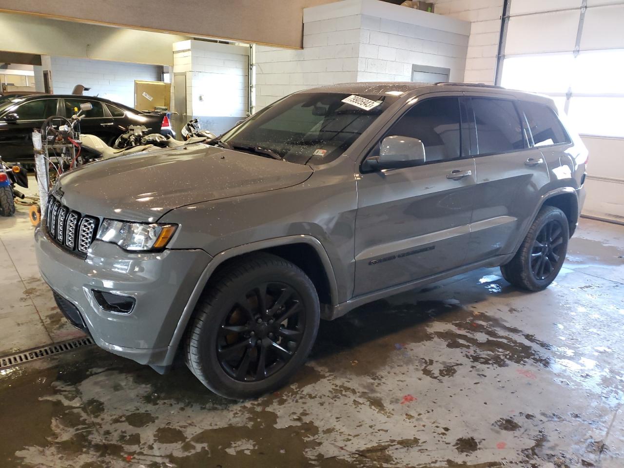 2021 JEEP GRAND CHEROKEE LAREDO 2021 image