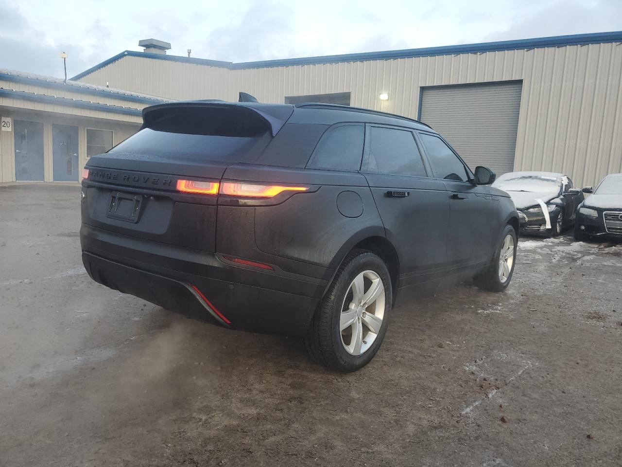 Image 3 of 2018 LAND ROVER RANGE ROVER VELAR S 2018 with VIN SALYB2RXXJA772549