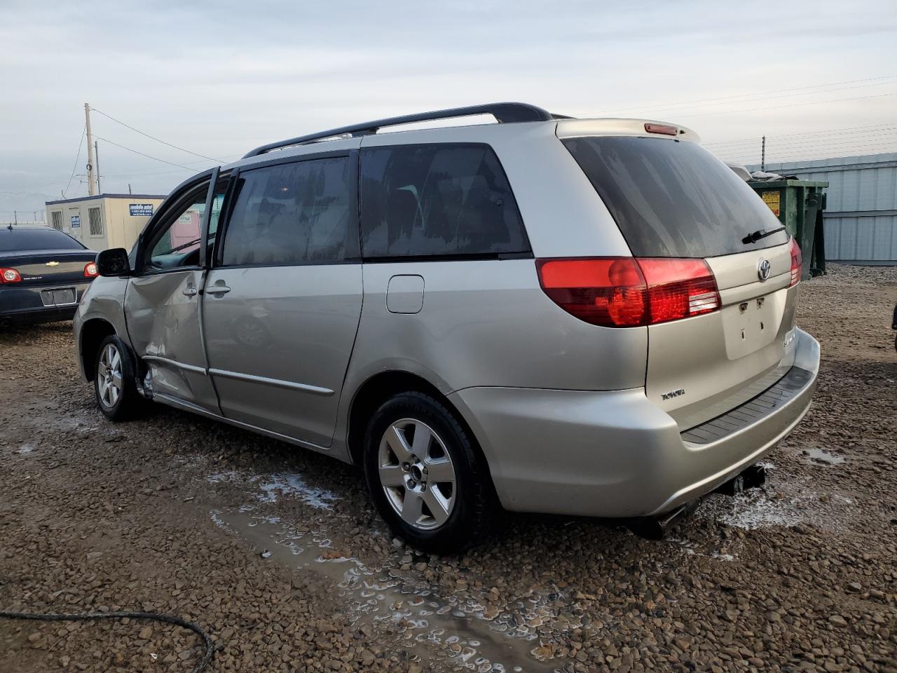 Image 2 of 2005 TOYOTA SIENNA CE 2005 with VIN 5TDZA23CX5S284439