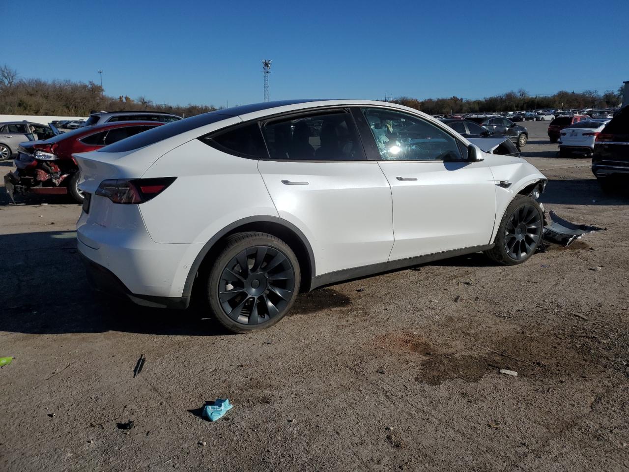 Image 3 of 2022 TESLA MODEL Y  2022 with VIN 7SAYGDEE6NF324530