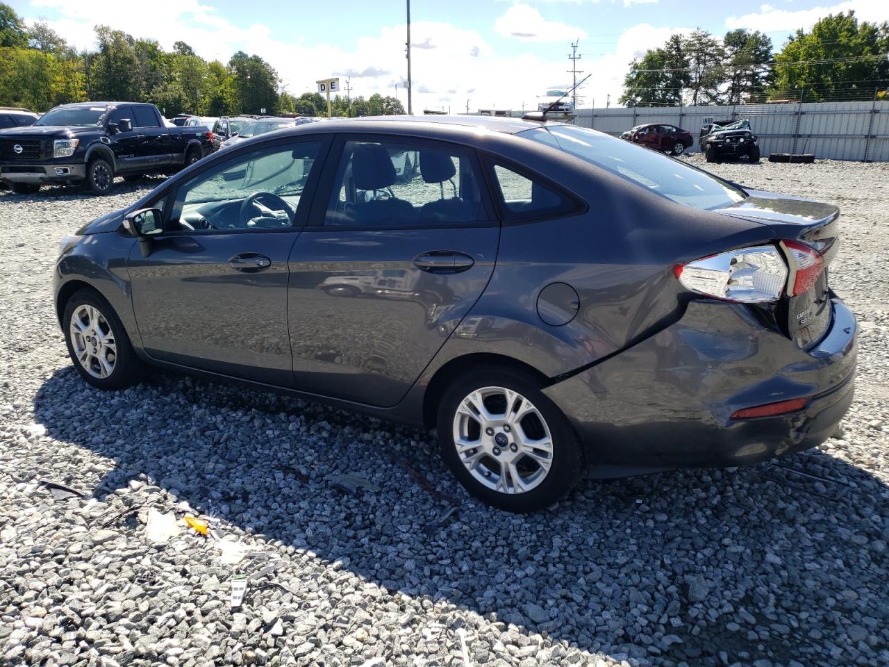Image 2 of 2016 FORD FIESTA SE 2016 with VIN 3FADP4BJ4GM103218