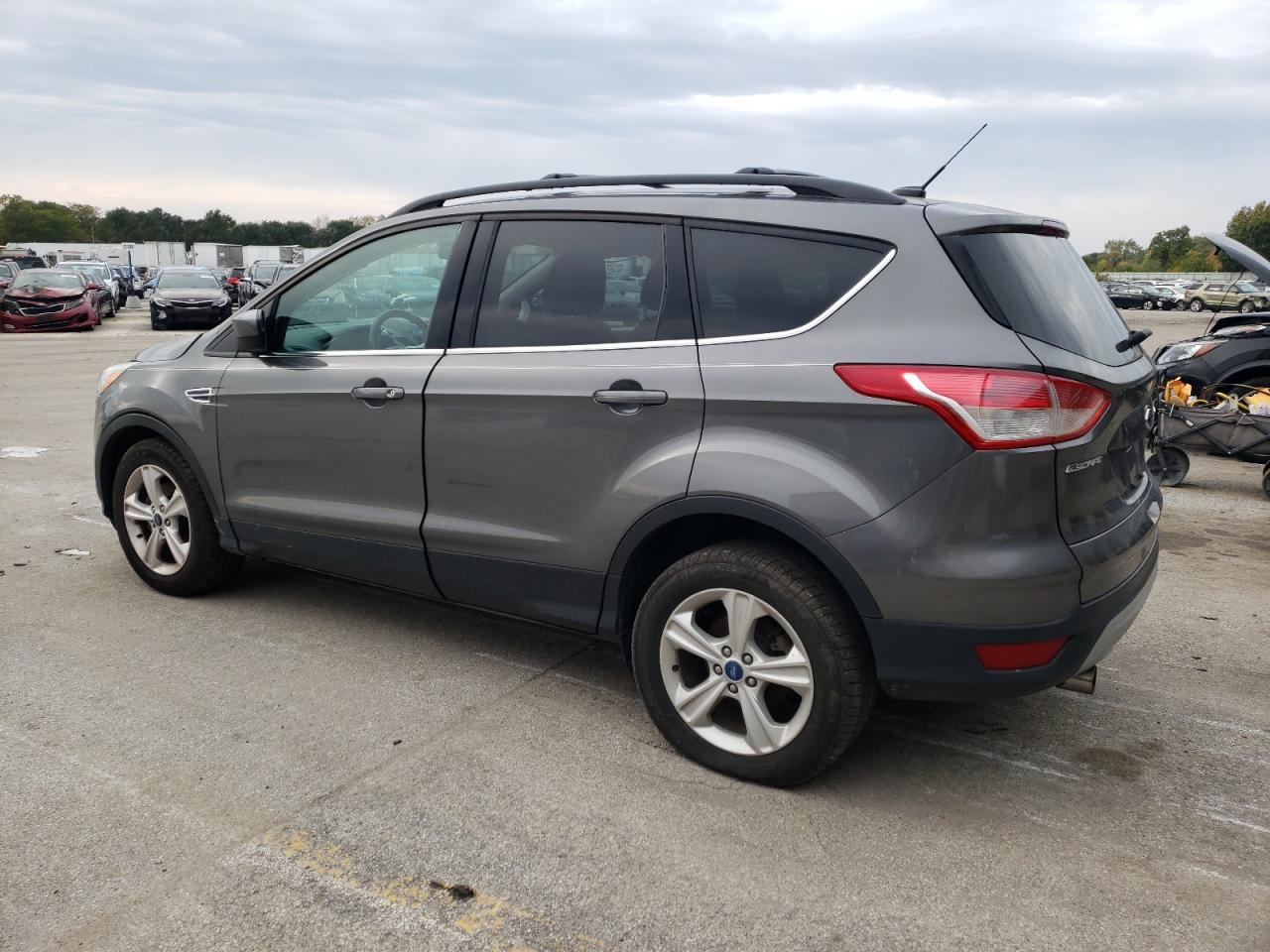 Image 2 of 2013 FORD ESCAPE SE 2013 with VIN 1FMCU0GX0DUC19250