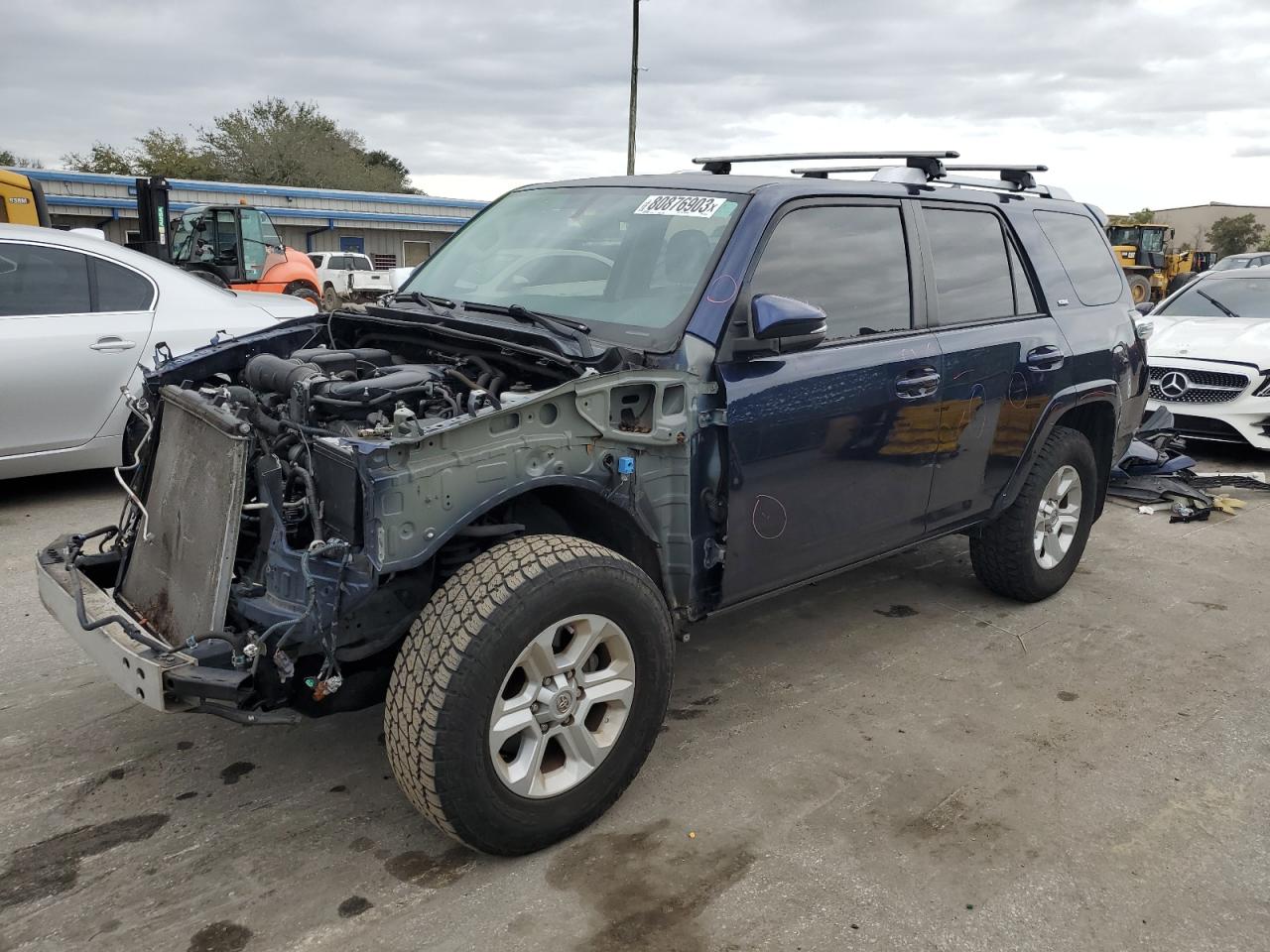 Image 1 of 2016 TOYOTA 4RUNNER SR5 2016 with VIN JTEZU5JR1G5122414