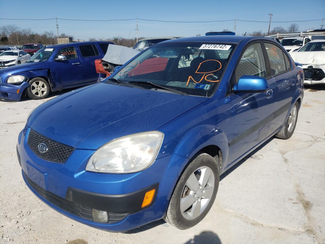 Image 2 of 2007 KIA RIO BASE 2007 with VIN KNADE123276211902