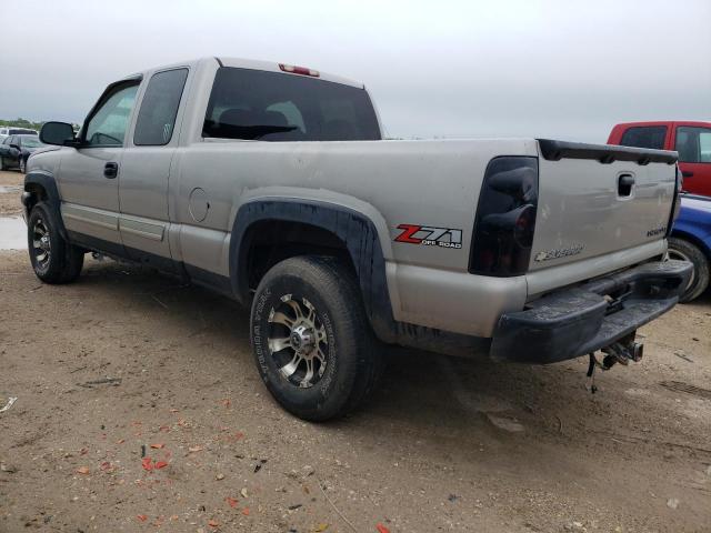 Obraz 2 z 2004 CHEVROLET SILVERADO K1500 2004 z VIN 2GCEK19T841253676
