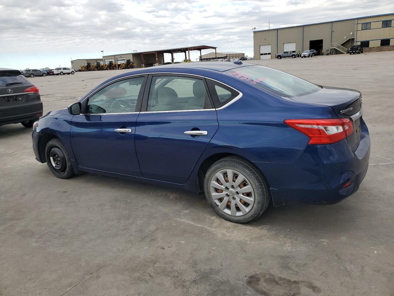 Obraz 2 z 2016 NISSAN SENTRA S 2016 z VIN 3N1AB7AP8GY338641