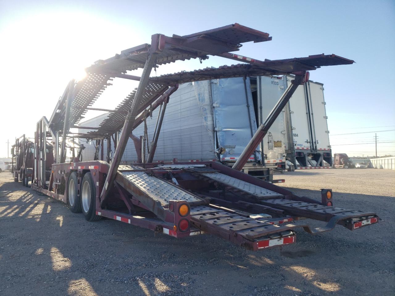 Image 3 of 2000 STERLING TRUCK LT 9500 2000 with VIN 2FZNEMEB4YAG89667