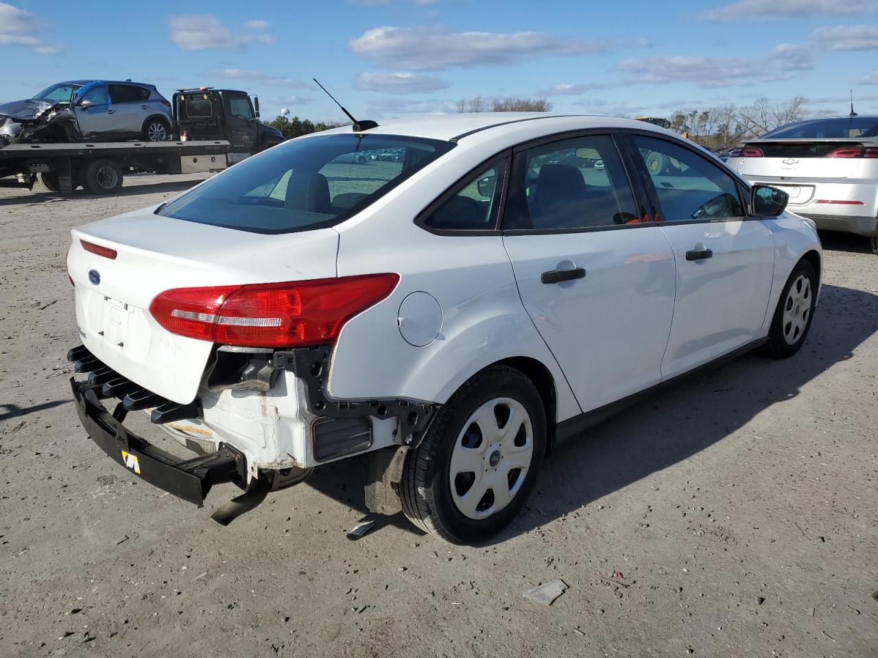 Image 3 of 2015 FORD FOCUS S 2015 with VIN 1FADP3E27FL339411