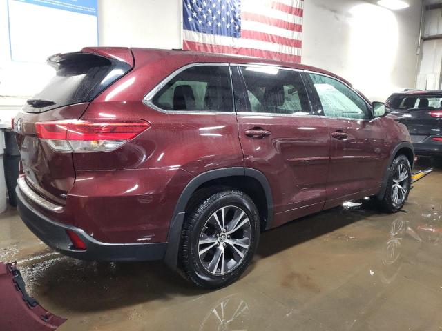 Obraz 3 z 2018 TOYOTA HIGHLANDER LE 2018 z VIN 5TDBZRFH3JS844600