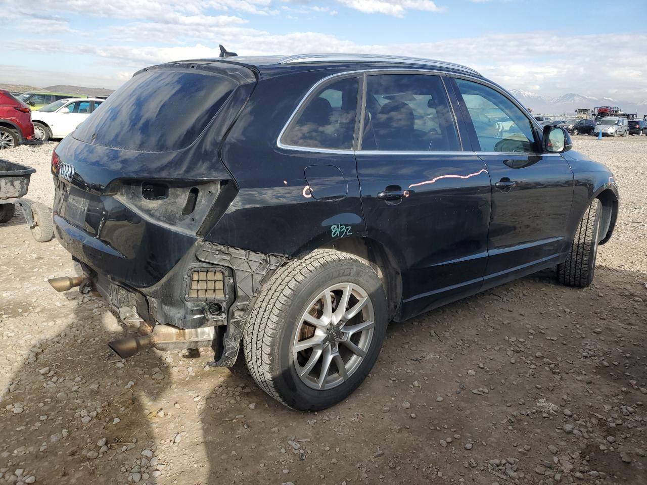 Image 3 of 2010 AUDI Q5 PREMIUM PLUS 2010 with VIN WA1LKAFP8AA056453