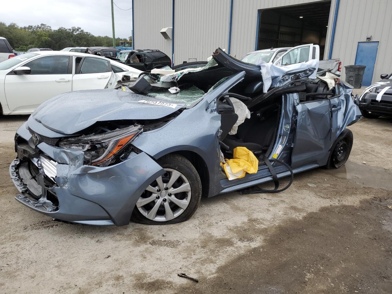 Image 1 of 2023 TOYOTA COROLLA LE 2023 with VIN JTDB4MEE1PJ003955