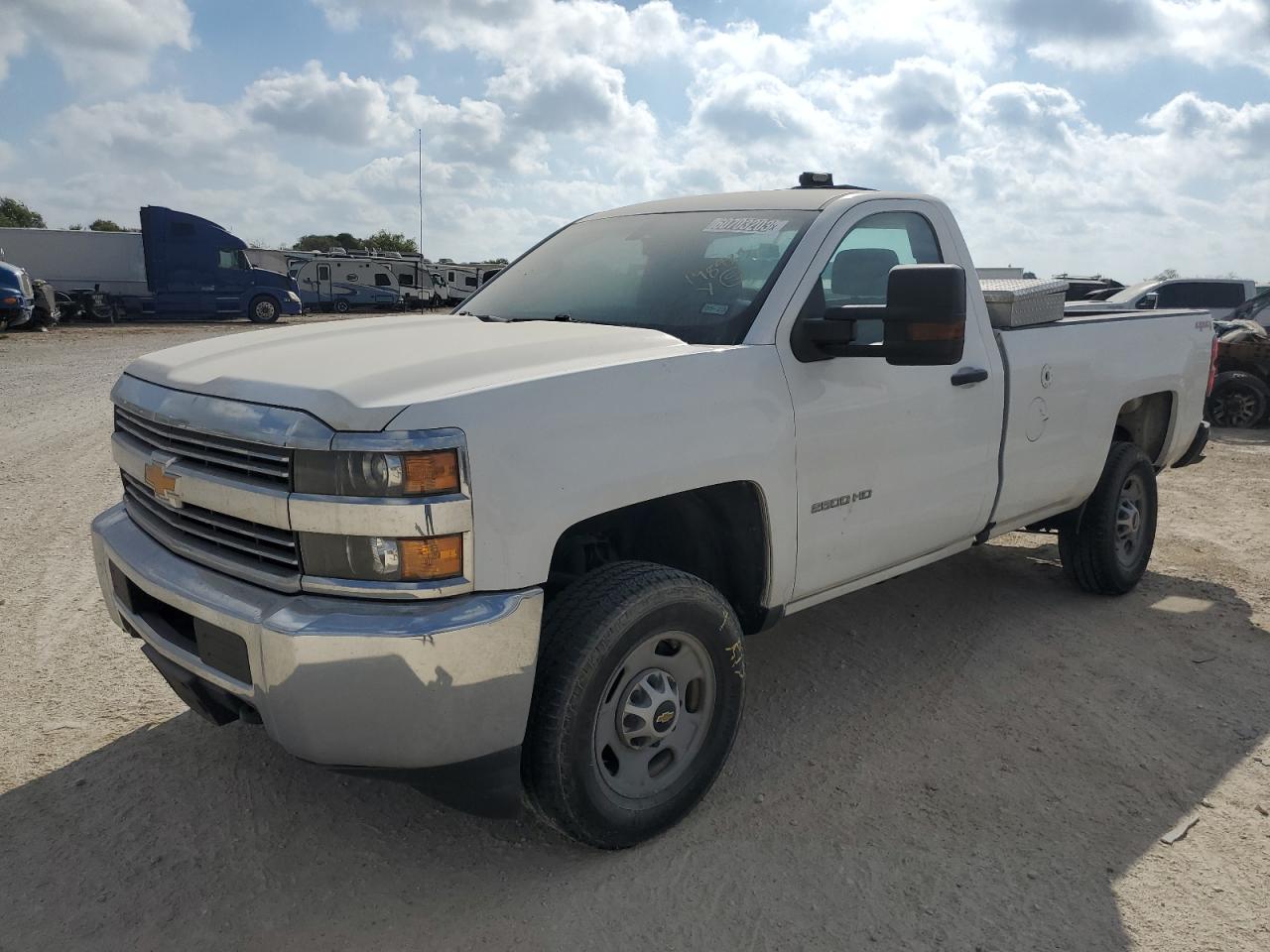 Image 1 of 2017 CHEVROLET SILVERADO K2500 HEAVY DUTY 2017 with VIN 1GC0KUEGXHZ320537