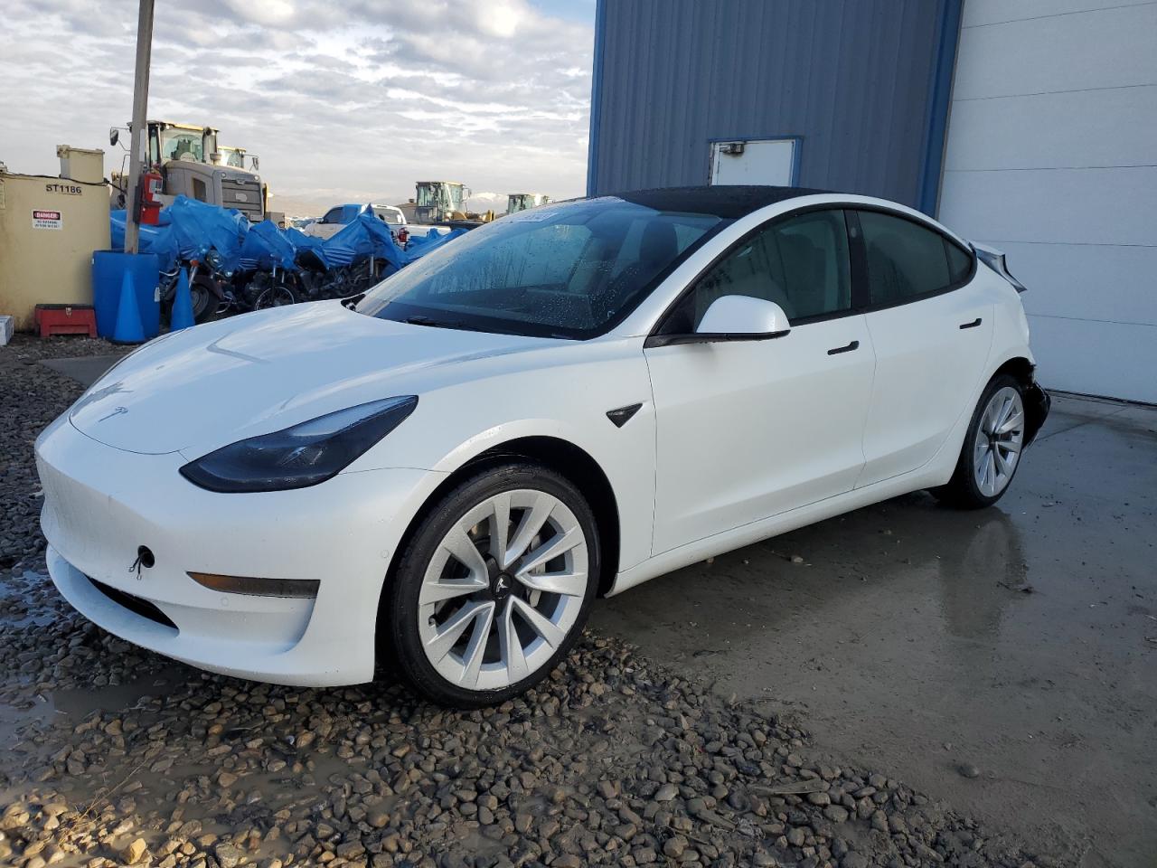 Изображение 2022 TESLA MODEL 3  2022