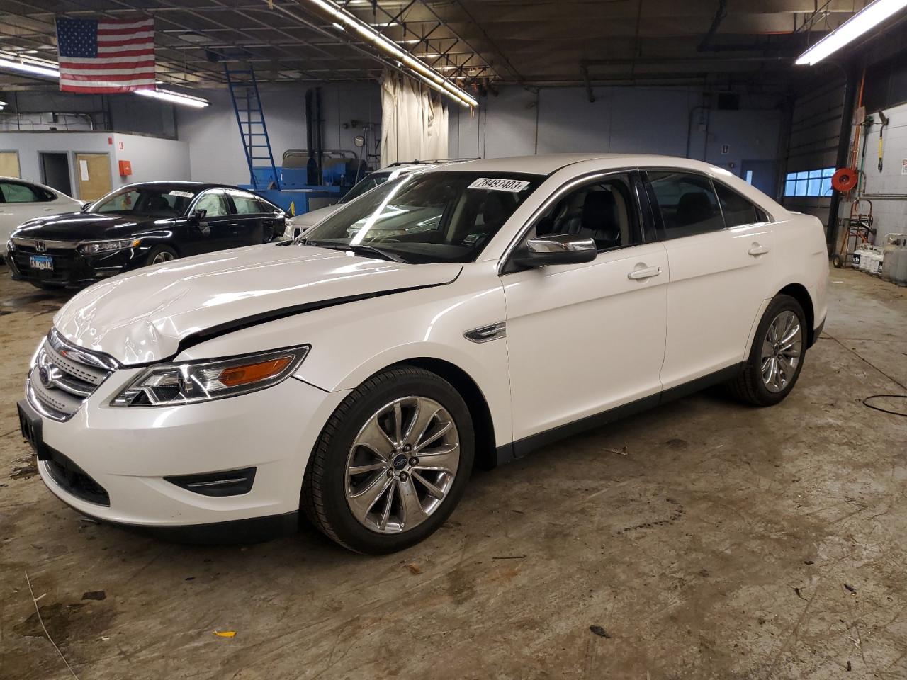 Изображение 1 2011 FORD TAURUS LIMITED 2011 с VIN 1FAHP2FW2BG186596