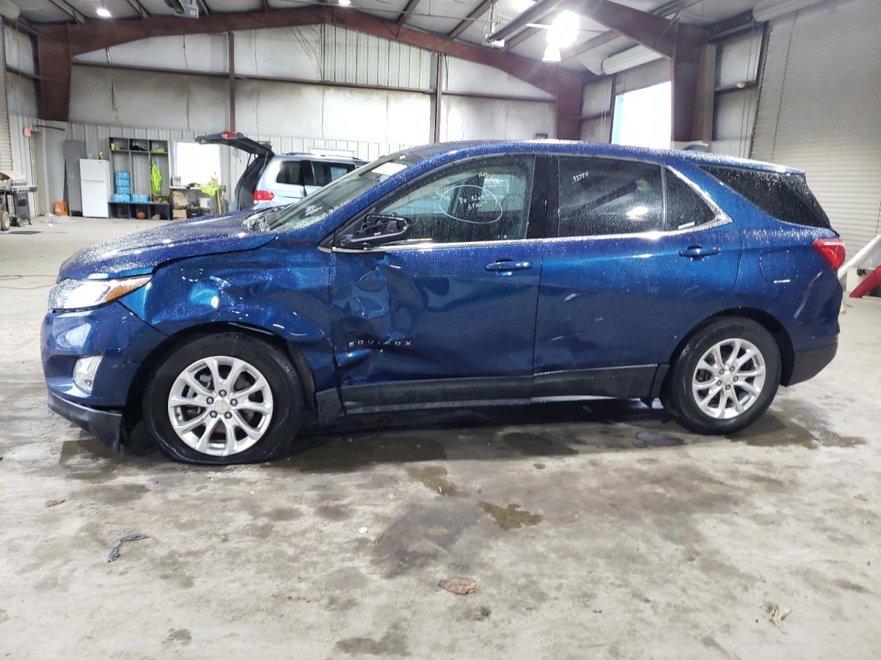 Obraz 1 z 2020 CHEVROLET EQUINOX LT 2020 z VIN 2GNAXJEV5L6183425