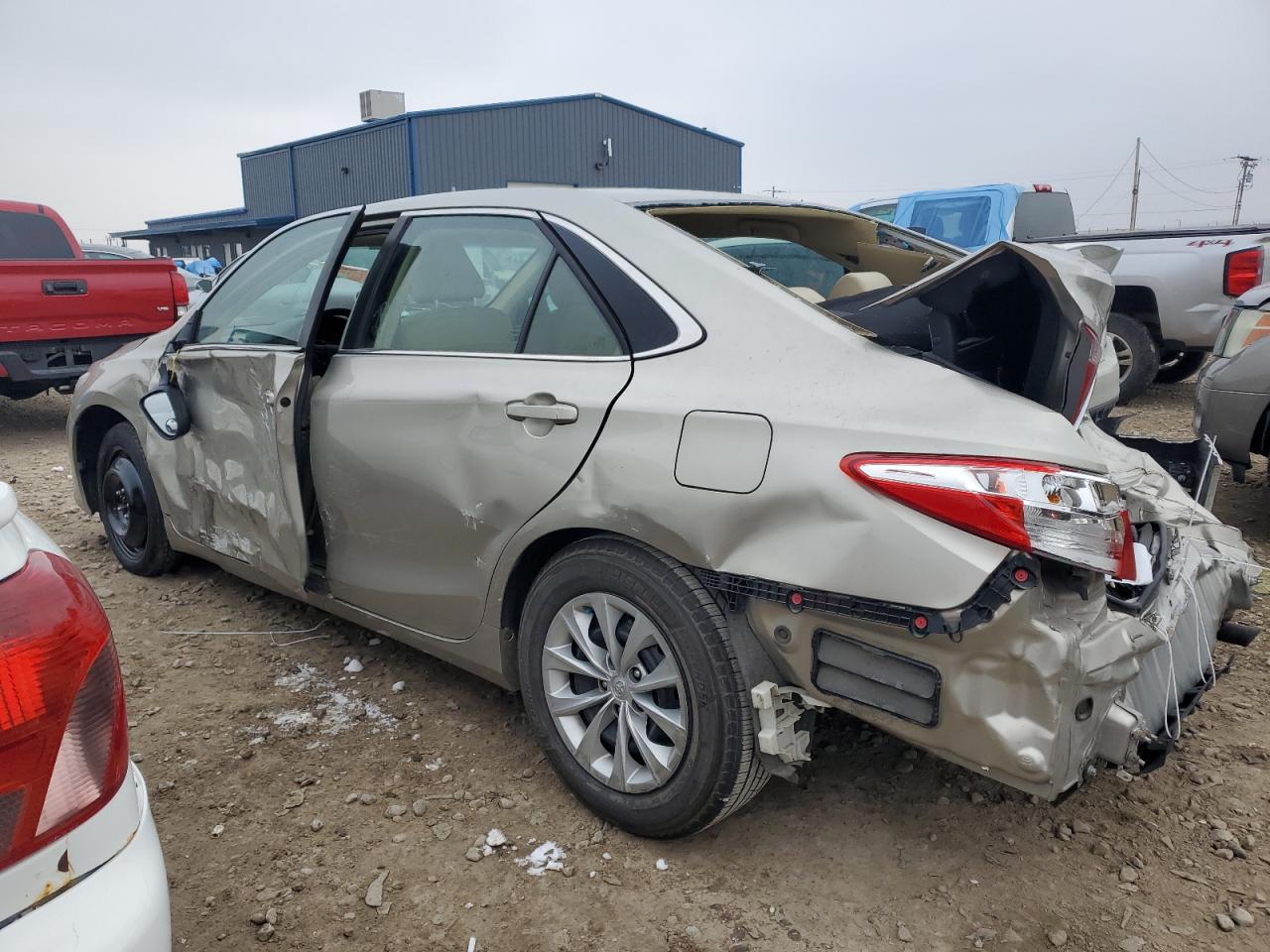 Image 2 of 2016 TOYOTA CAMRY LE 2016 with VIN 4T4BF1FK2GR517827